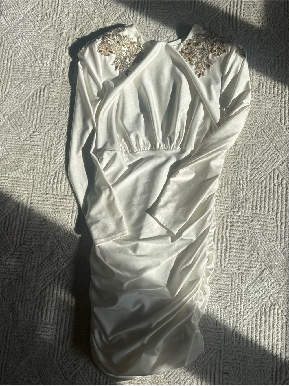White Long-Sleeve Embroidered Shoulder Dress
